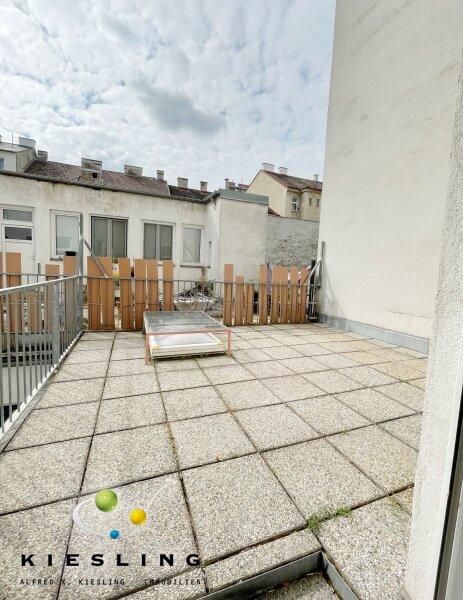 Moderne Wohnung mit großer Terrasse unter 600 €