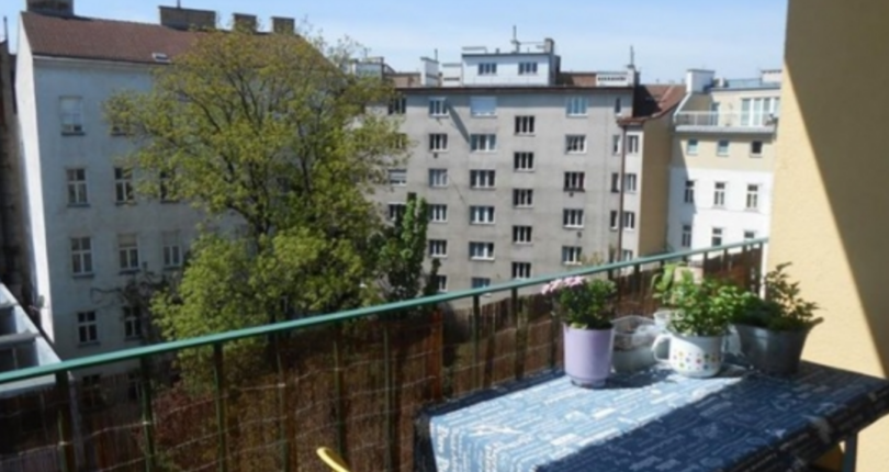 Provisionsfrei: 3 Zimmer Wohnung mit Balkon beim Karlsplatz in 1040, Wieden!