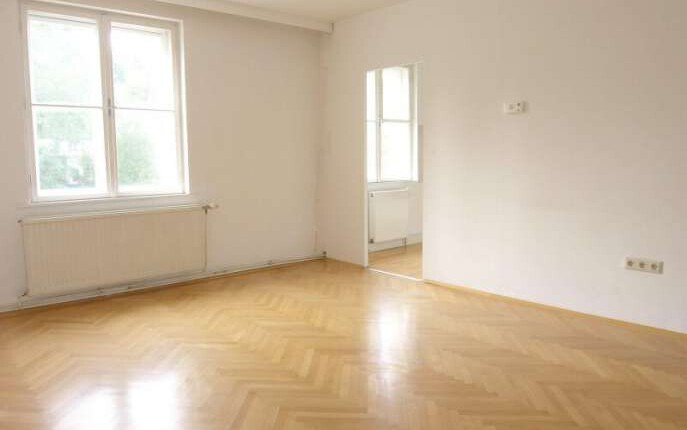 Helle 3-Zimmer-Wohnung Nähe S-Bahn Siemensstrasse unter 900,-