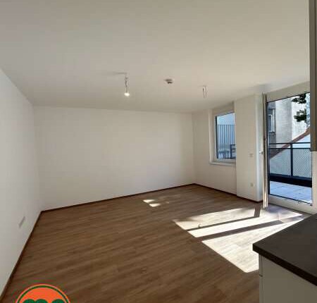 2-Zimmer-Wohnung mit Balkon in der Prager Straße