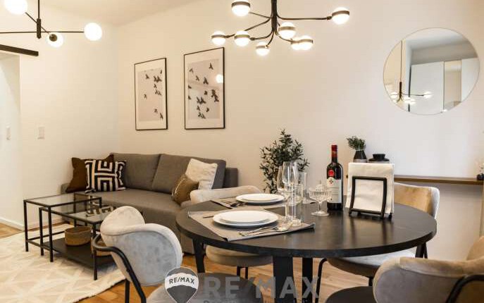 Stilvoll möblierte 2-Zimmer-Wohnung Nähe Laaer Berg