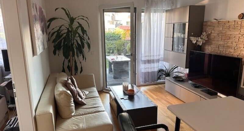 2-Zimmer-Wohnung mit Terrasse in der Stadlauer Straße